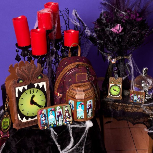 MINI BACKPACK Haunted Mansion Stretching Room Portraits - DISNEY LOUNGEFLY