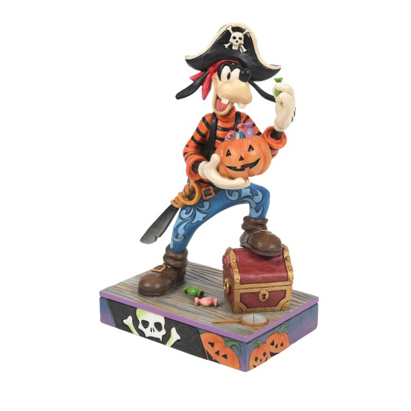 Goofy in a pirate costume - Disney Traditions