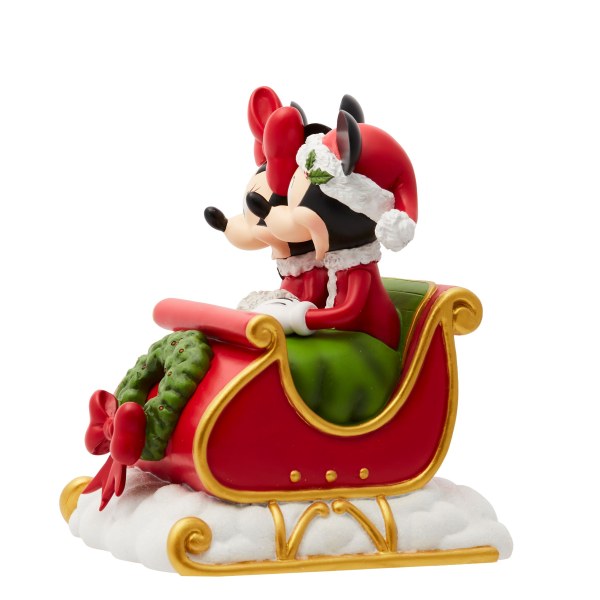 Mickey and Minnie Sleigh Ride - Disney Showcase