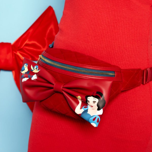 Snow White fanny pack in quilted velvet - DISNEY LOUNGEFLY