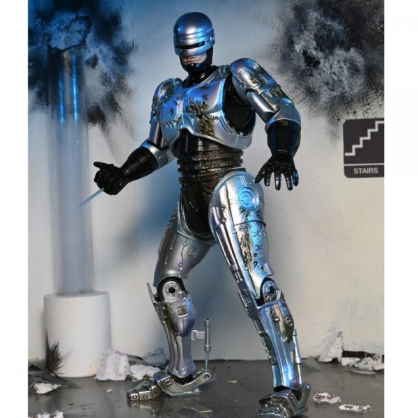 ROBOCOP –ACTION FIGURES – ULTIMATE BATTLE DAMAGED