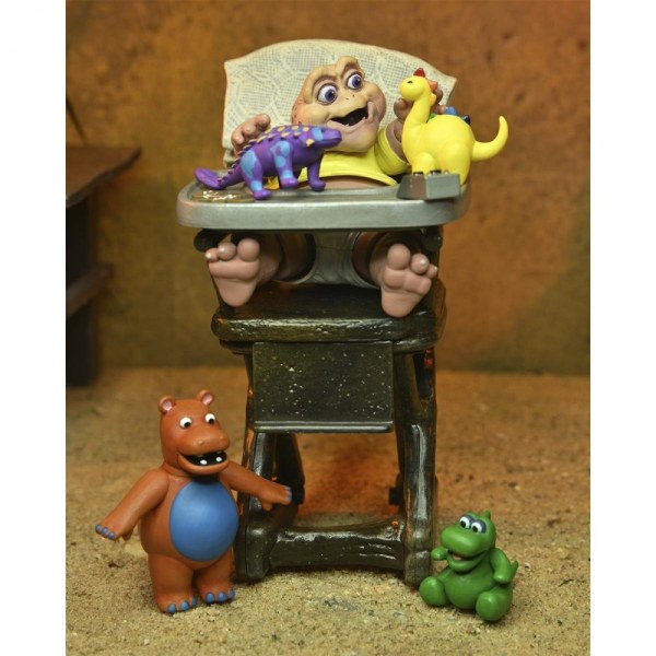 DINOSAURS – ACTION FIGURE – ULTIMATE BABY SINCLAIR