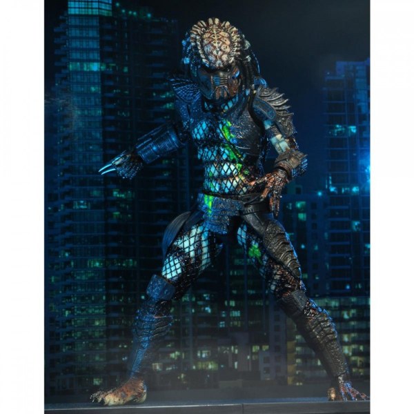 PREDATOR – ACTION FIGURE – ULTIMATE BATTLE DAMAGED