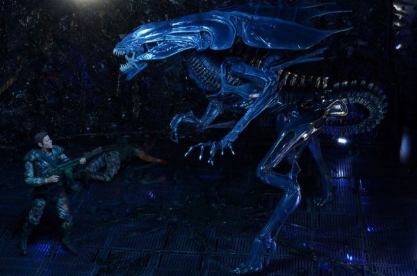 Aliens figurine Ultra Deluxe Alien Queen 38 cm