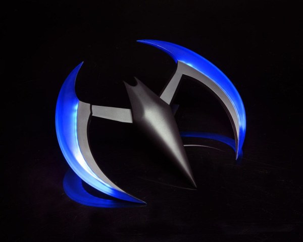 Batman Beyond replica 1/1 Batarang 20 cm