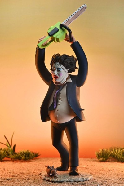 Texas Chainsaw Massacre Toony Terrors Figure 50th Anniversary Pretty Woman Leatherface 15 cm