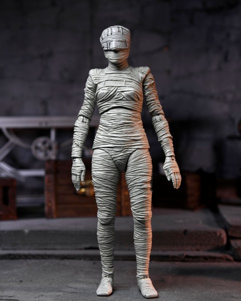 Universal Monsters figurine Ultimate Bride of Frankenstein (Color) 18 cm