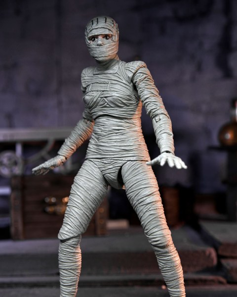 Universal Monsters figurine Ultimate Bride of Frankenstein (Color) 18 cm