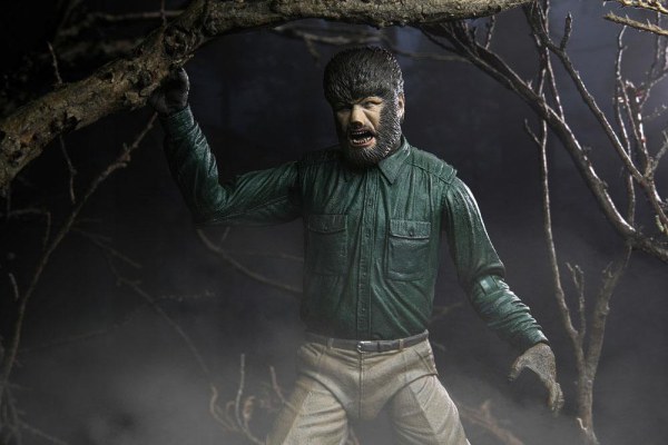 Universal Monsters Figure Ultimate The Wolf Man 18 cm
