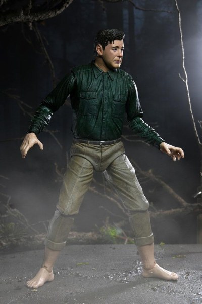 Universal Monsters Figure Ultimate The Wolf Man 18 cm