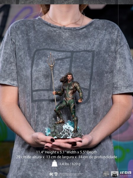 AQUAMAN ZACK SNYDER ART SCALE  - JUSTICE LEAGUE
