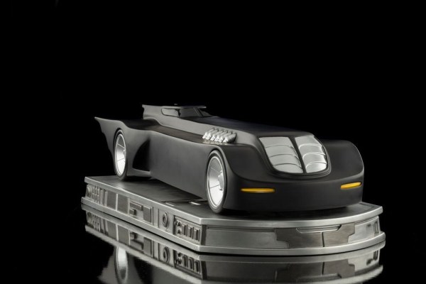 Batmobile Batman The Animated Series (1992) Art Scale - Dc Comics