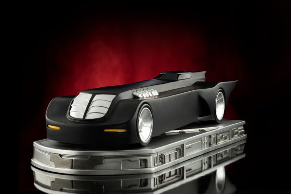 Batmobile Batman The Animated Series (1992) Art Scale - Dc Comics