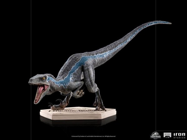 Blue Jurassic World Fallen Kingdom - Art Scale
