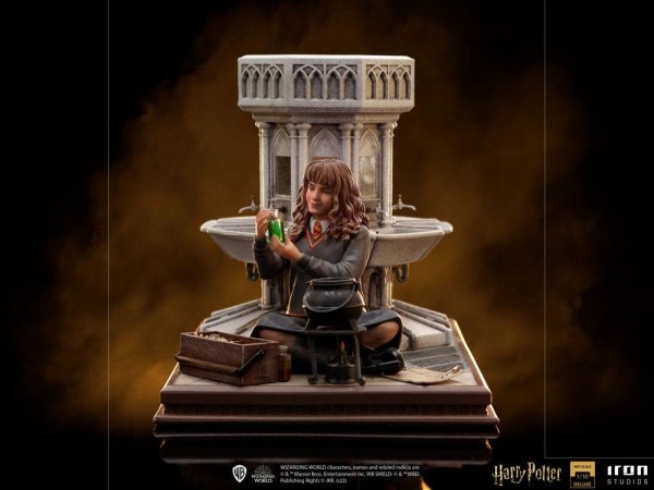 Hermione Granger Polyjuice Deluxe Art Scale - Harry Potter