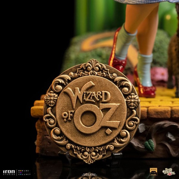 Dorothy Deluxe Art Scale - The Wizard of Oz