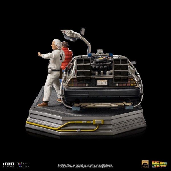 DeLorean Full Set Art Scale - Back to the Future