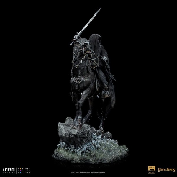Nazgul on Horse Deluxe Art Scale - The Lord of the Rings