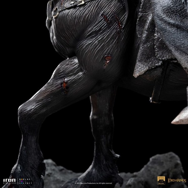 Nazgul on Horse Deluxe Art Scale - The Lord of the Rings