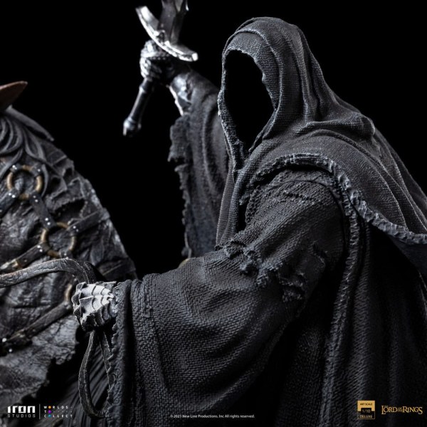 Nazgul on Horse Deluxe Art Scale - The Lord of the Rings