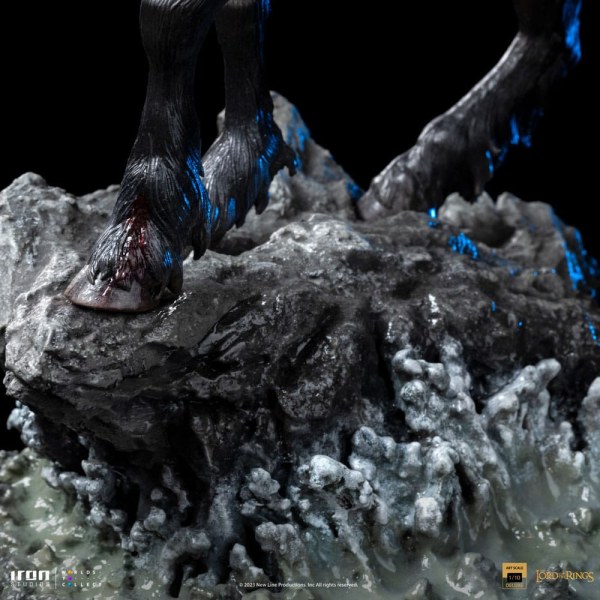 Nazgul on Horse Deluxe Art Scale - The Lord of the Rings