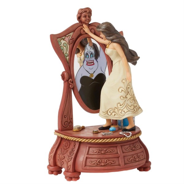 Vanessa vanity scene with Ursula- Disney Traditions The little Mermaid