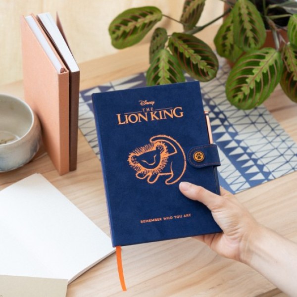 PREMIUM A5 NOTEBOOK WITH PEN - DISNEY THE LION KING