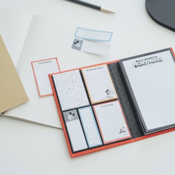 ADHESIVE NOTEPAD - DISNEY MICKEY CLASSIC