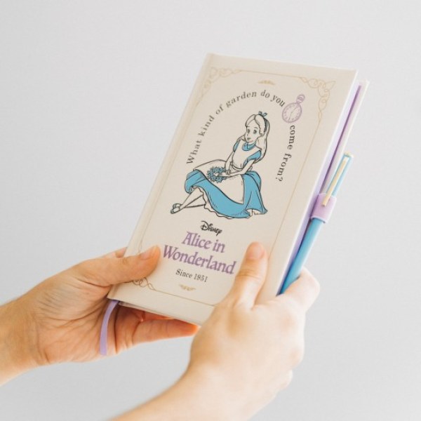 PREMIUM A5 NOTEBOOK WITH PEN - DISNEY ALICE IN WONDERLAND