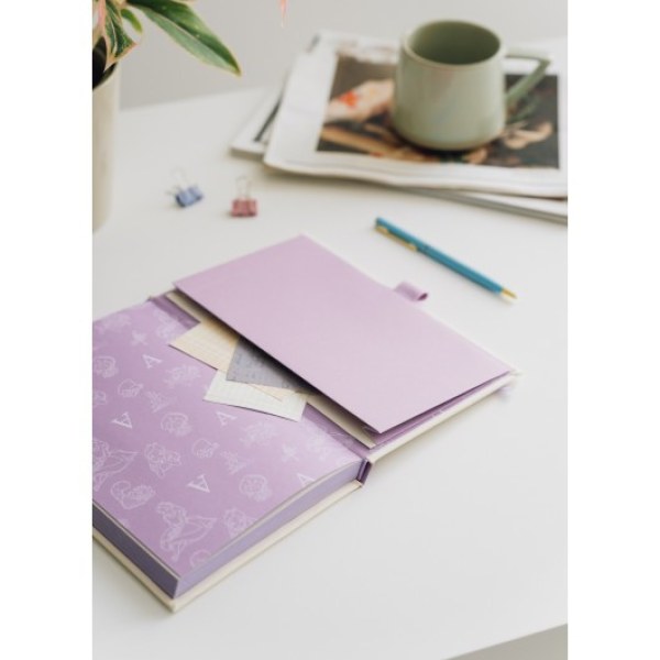 PREMIUM A5 NOTEBOOK WITH PEN - DISNEY ALICE IN WONDERLAND