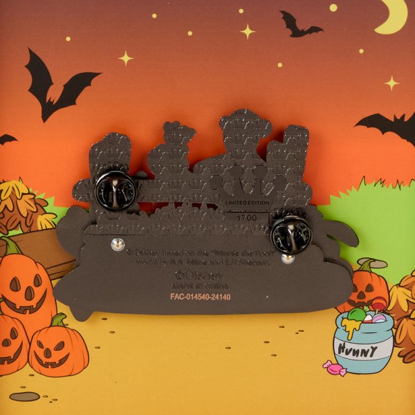 Pin collector box Winnie the Pooh & friends trick or treat - DISNEY LOUNGEFLY