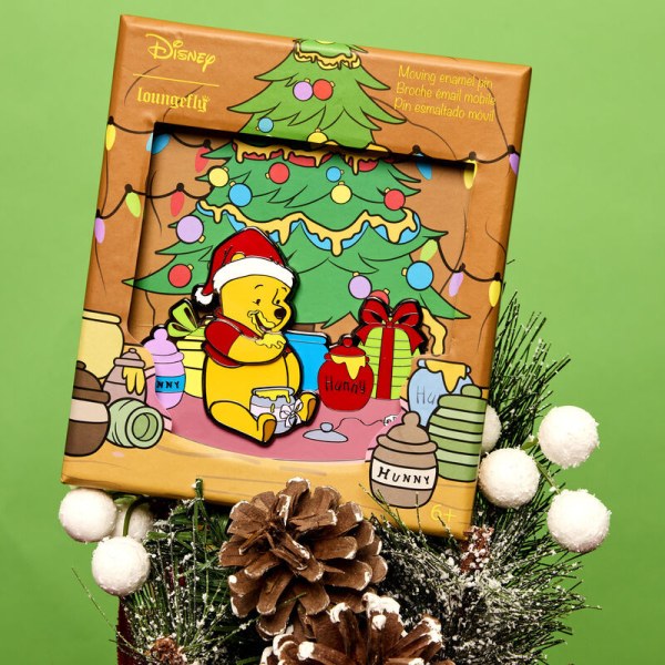 Winnie The Pooh honey present collector box Pin - DISNEY LOUNGEFLY Winnie The Pooh