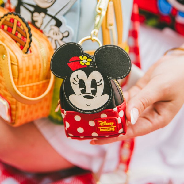 Mickey & Friends Mystery mini backpack keychain - Disney Loungefly