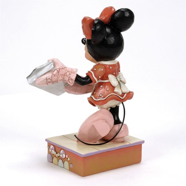 Minnie Gingerbread Cookies - Disney Traditions