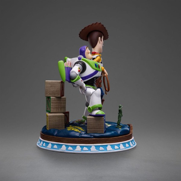 Toy Story statuette 1/10 Deluxe Art Scale Buzz & Woody 38 cm