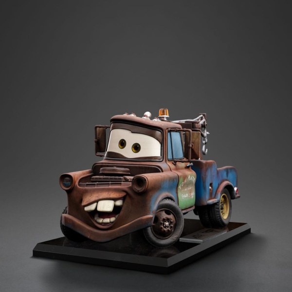 Cars statuette 1/10 Art Scale Tow Mater 17 cm