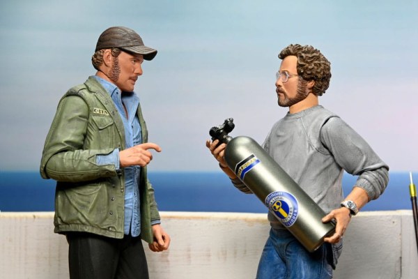 Jaws Ultimate Matt Hooper Amity Arrival 50th Anniversary 18 cm Figure