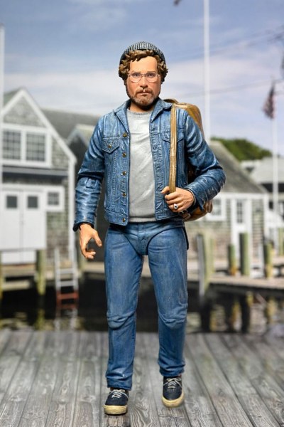 Jaws Ultimate Matt Hooper Amity Arrival 50th Anniversary 18 cm Figure