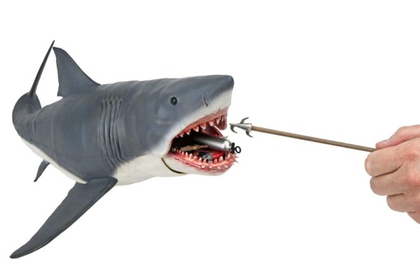 Jaws figurine 12" Head to Tail The Game of Jaws 50th Anniversary 38 cm