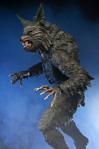 Howls Ultimate Werewolf 23cm Figure