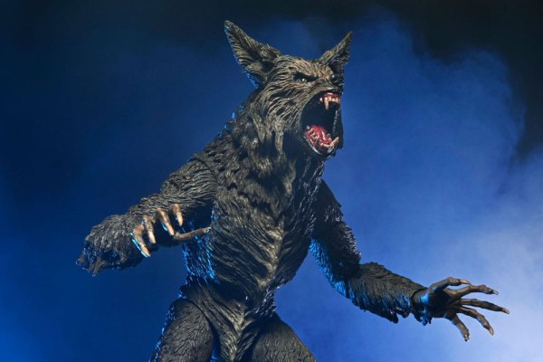 Howls Ultimate Werewolf 23cm Figure
