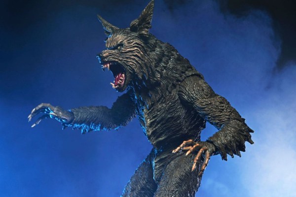 Howls Ultimate Werewolf 23cm Figure