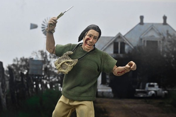 The Texas Chainsaw Massacre Clothed The Hitchhiker 50th Anniversary 20 cm Figure