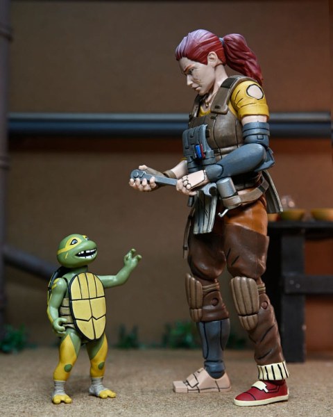 Ninja Turtles (The Last Ronin The Lost Years) figurine Synja Grammy April with Baby Yi & Moja 18 cm