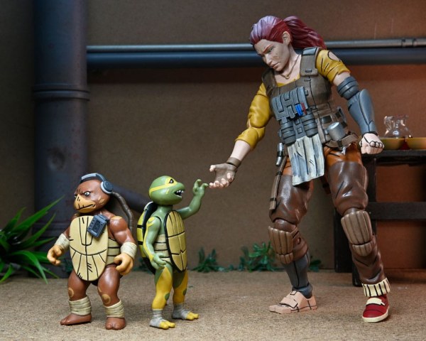 Ninja Turtles (The Last Ronin The Lost Years) figurine Synja Grammy April with Baby Yi & Moja 18 cm