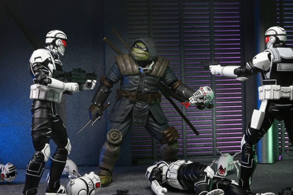 Ninja Turtles (The Last Ronin) Synja Commando with Mousers figurine 18 cm