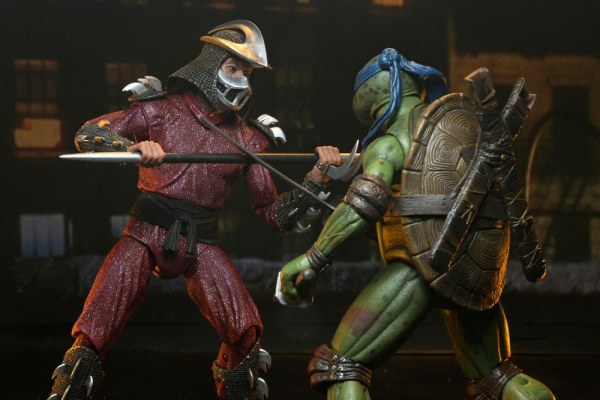 Ninja Turtles (1990 Movie) Roof Top Battle Shredder vs Leo figurine 18 cm