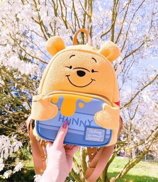 Winnie the Pooh Hunny Tummy Mini Backpack - DISNEY LOUNGEFLY