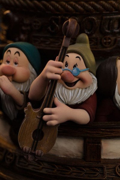 Snow White and the Seven Dwarfs Statuette 1/10 Art Scale Snow White and Dopey Deluxe Edition 21 cm