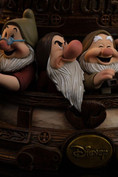 Snow White and the Seven Dwarfs Statuette 1/10 Art Scale Snow White and Dopey Deluxe Edition 21 cm